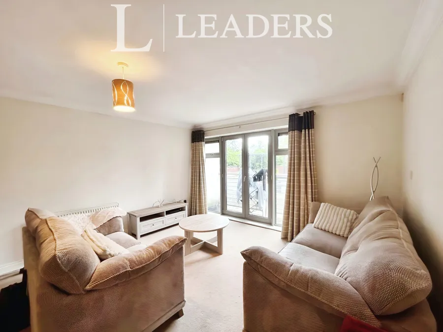 Evesham Road, Redditch, B97, photo 2