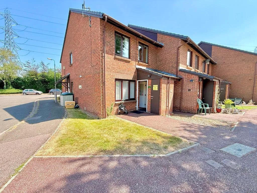 Oak Close, Dunstable LU5 4DJ, photo 9