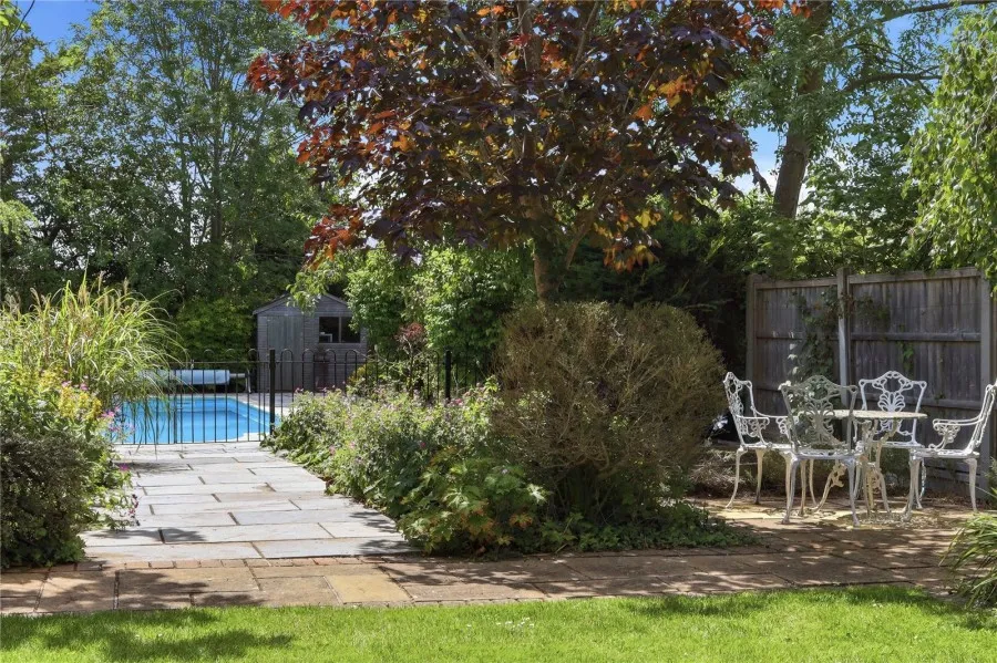House Under Offer with 5 bedrooms in Bishop's Stortford, CM23, photo 23