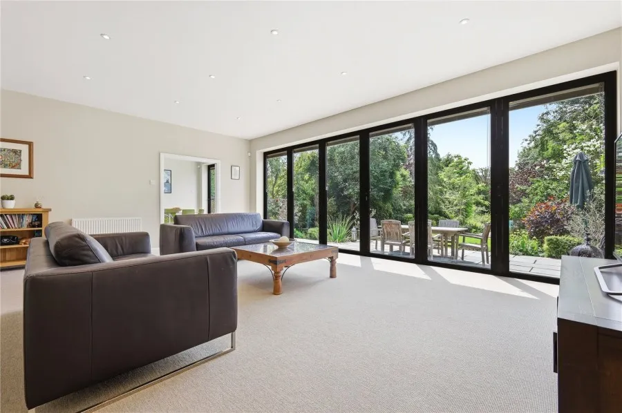 House Under Offer with 5 bedrooms in Bishop's Stortford, CM23, photo 4