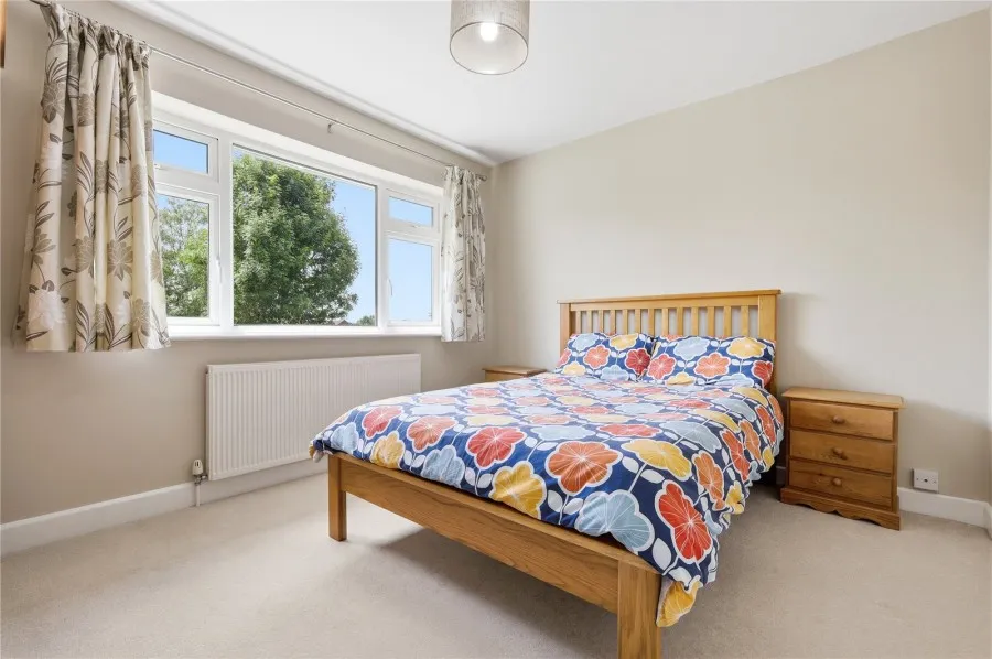 House Under Offer with 5 bedrooms in Bishop's Stortford, CM23, photo 16