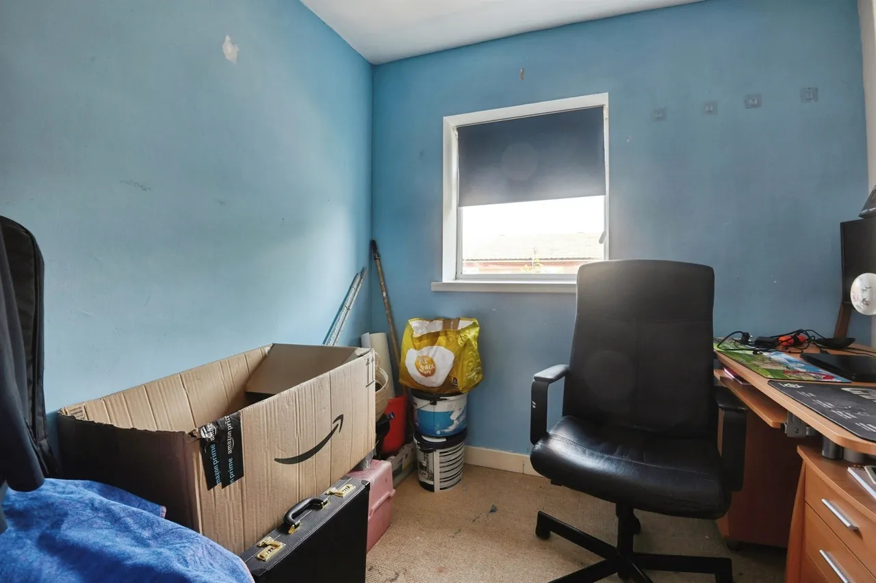 Triumph Walk, Birmingham, B36, photo 13