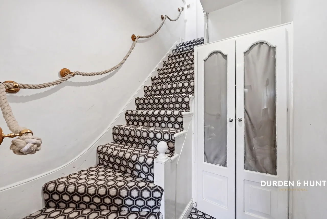 Gordon Road, Woodford, E18, photo 11