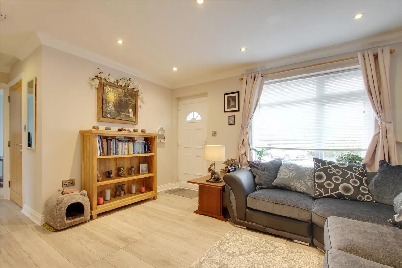 Newtimber Avenue, Goring-By-Sea, Worthing, photo 3