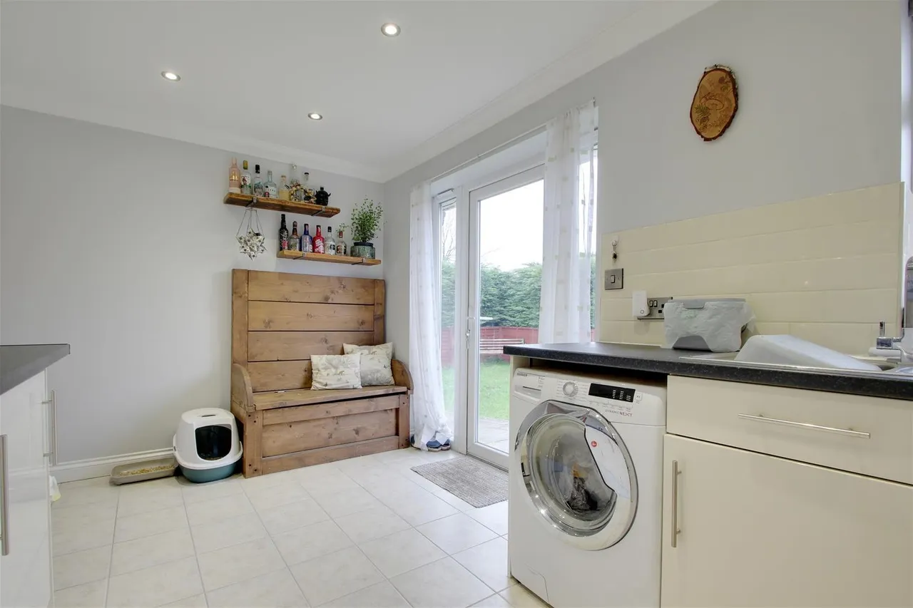Newtimber Avenue, Goring-By-Sea, Worthing, photo 6
