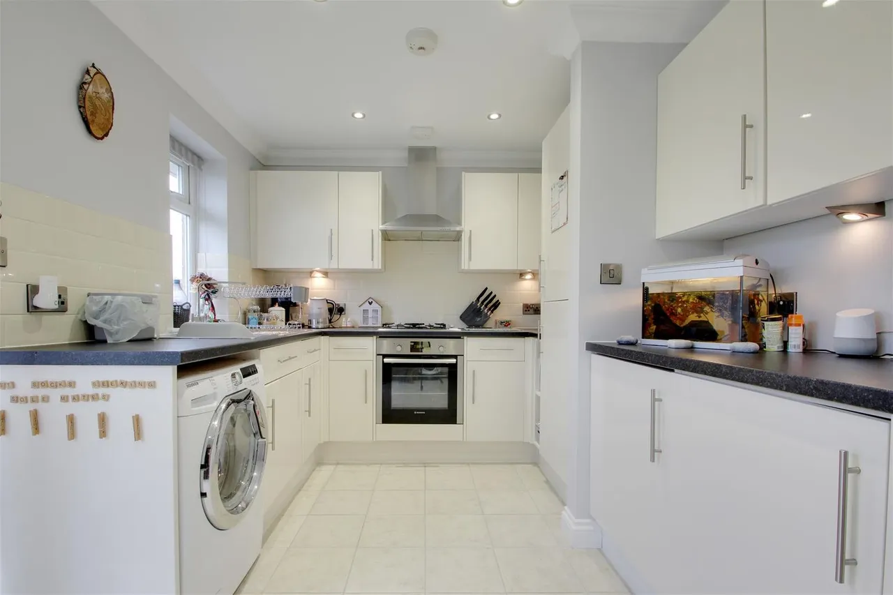Newtimber Avenue, Goring-By-Sea, Worthing, photo 7