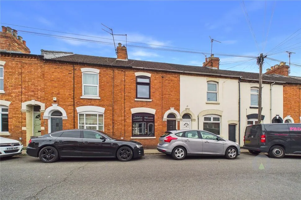 2 bed house for sale — Byron Street, Poets Corner, Northampton, NN2