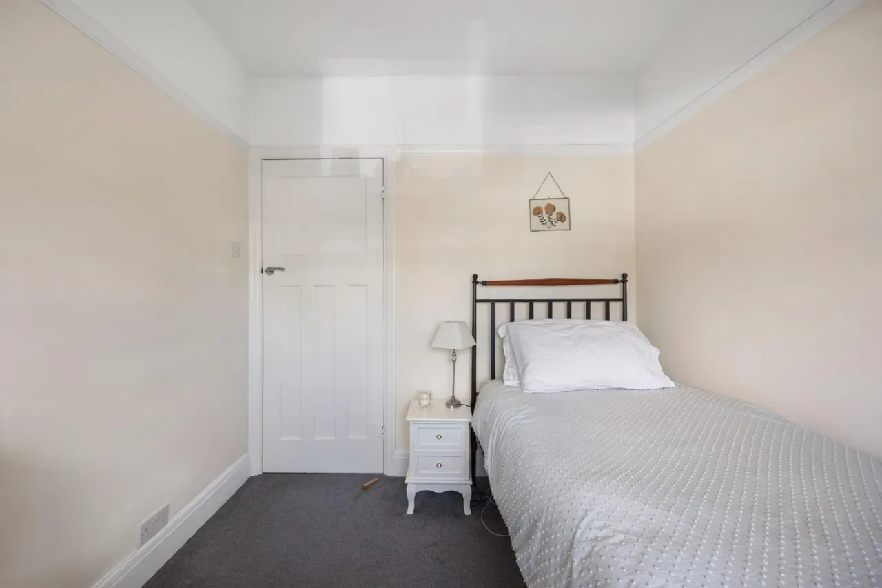 Kings Head Lane, Bristol, BS13, photo 17