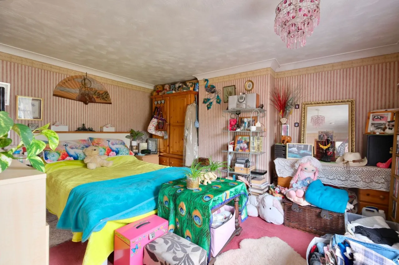 High Street, Warboys, PE28, photo 8