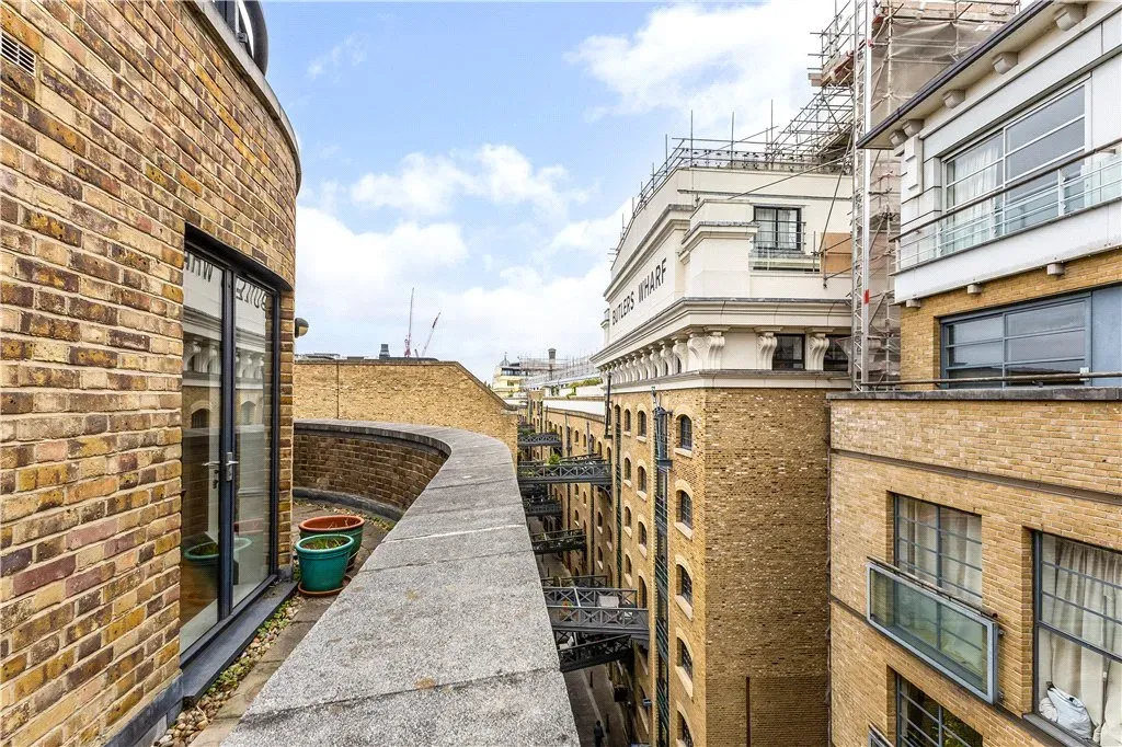 Curlew Street, London, SE1, photo 3