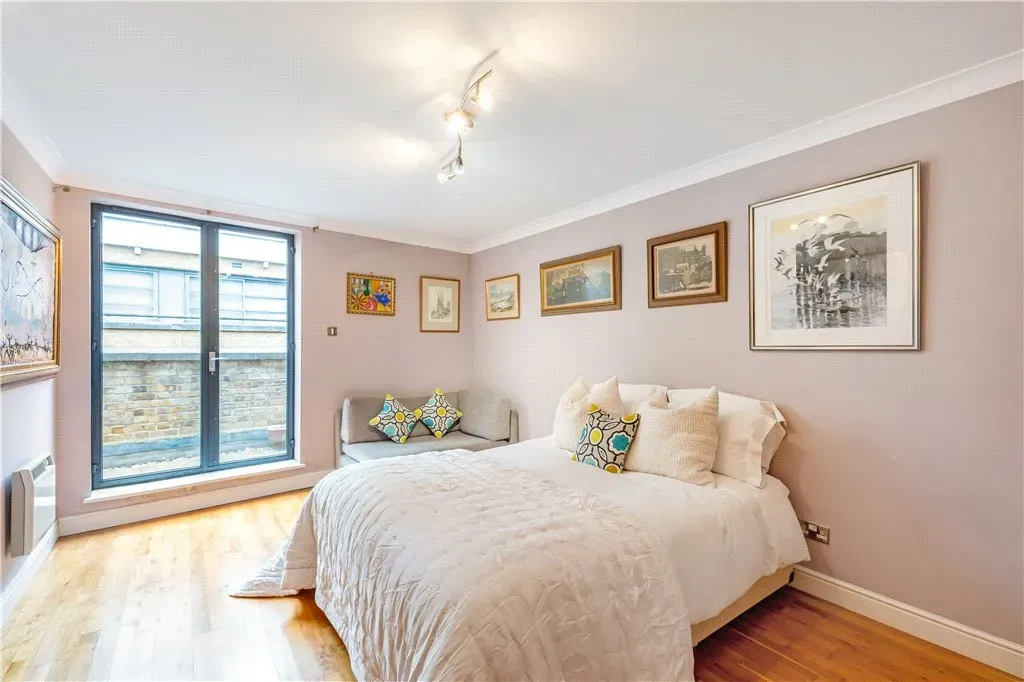 Curlew Street, London, SE1, photo 34