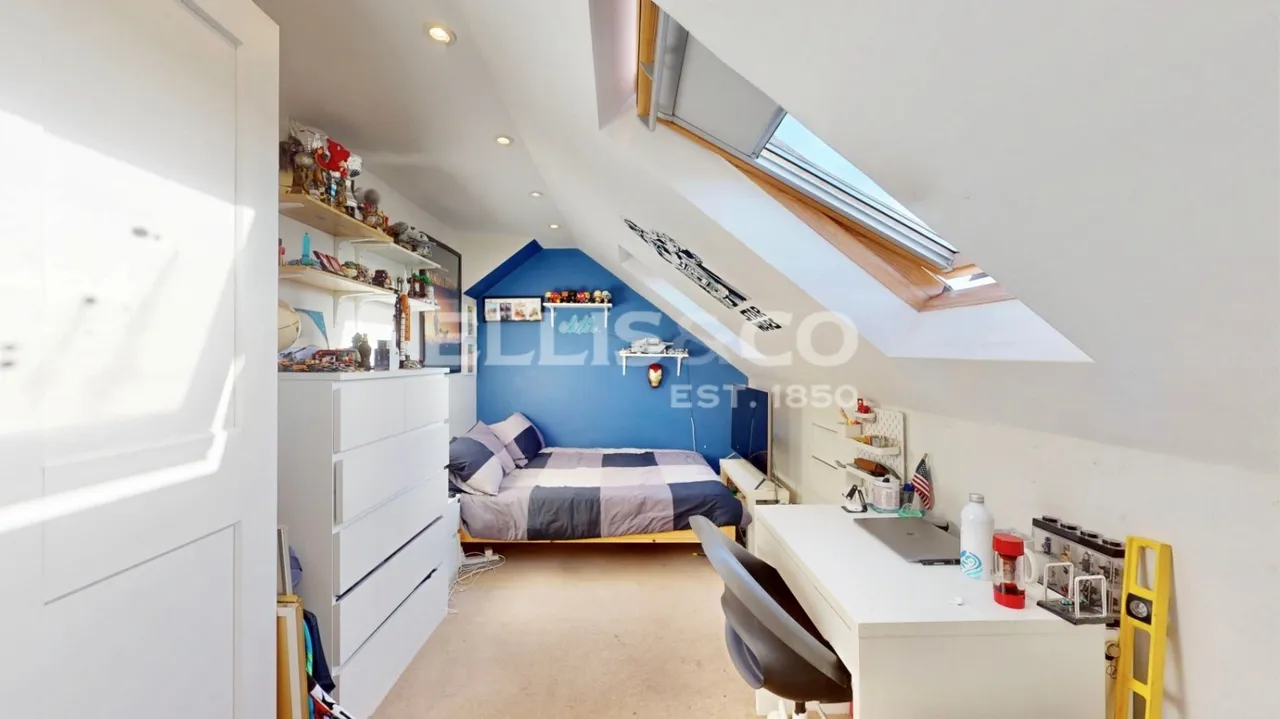 Costons Lane, Greenford, UB6, photo 19
