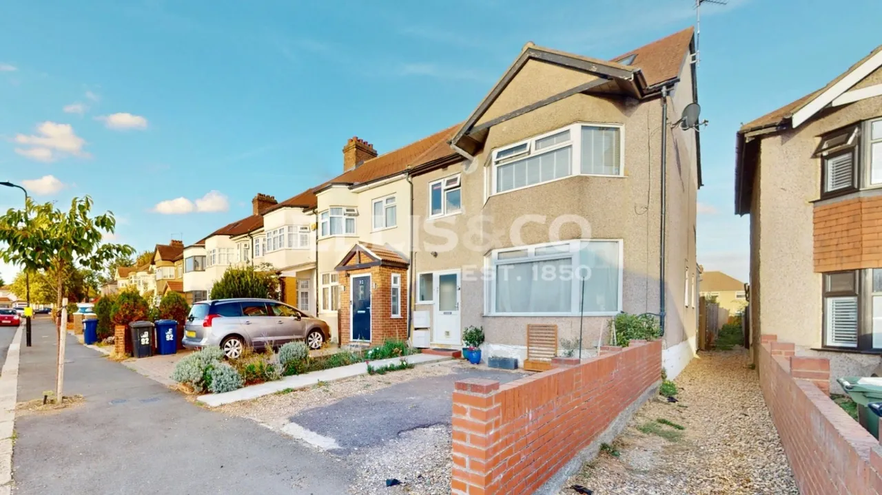 Costons Lane, Greenford, UB6, photo 21