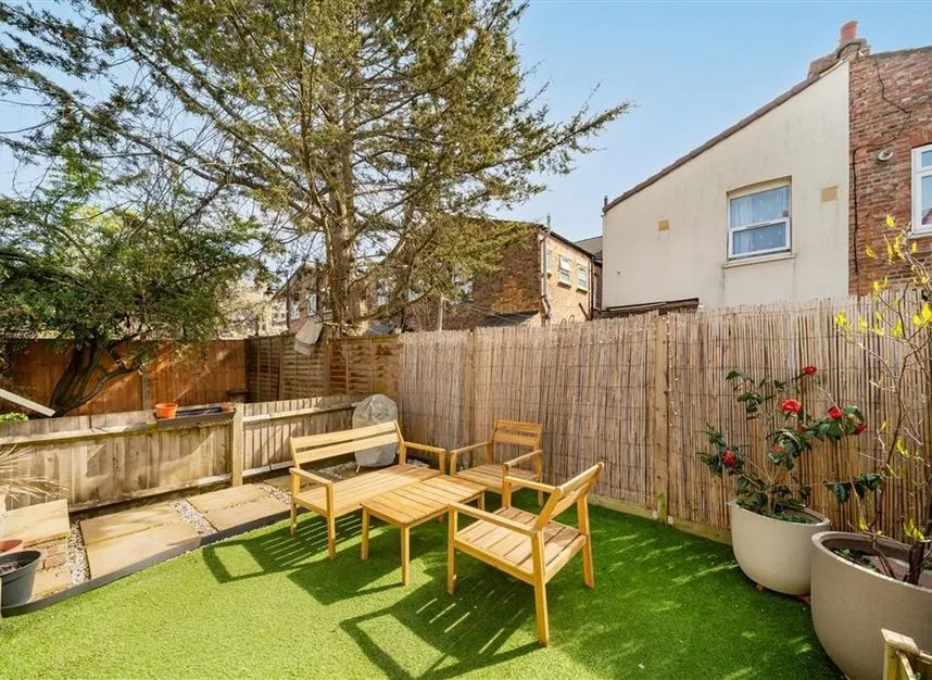 Chapter Road, Willesden, NW2, photo 7