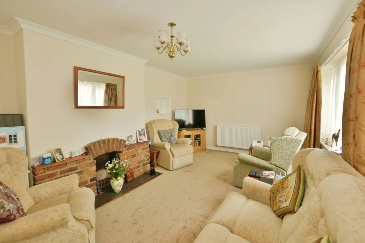 Blenheim Road, Littlestone, New Romney, Kent, TN28, photo 2