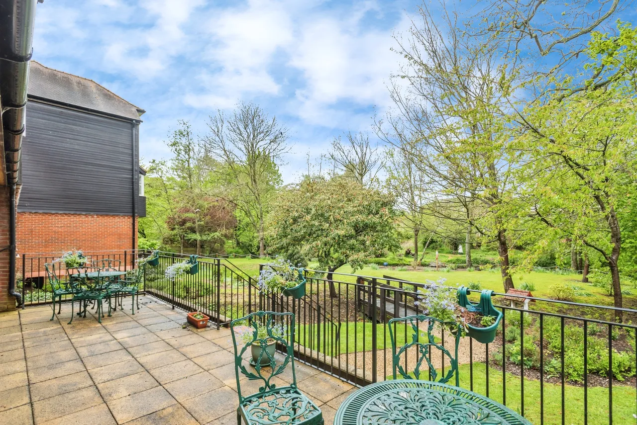 Mill Stream Court, Abingdon, OX14, photo 13