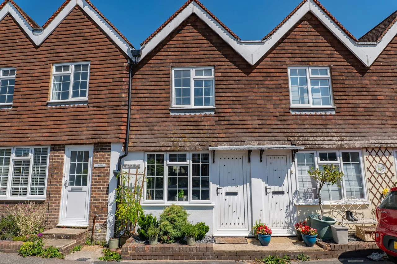 2 bed house for sale, South Street, Mayfield, TN20