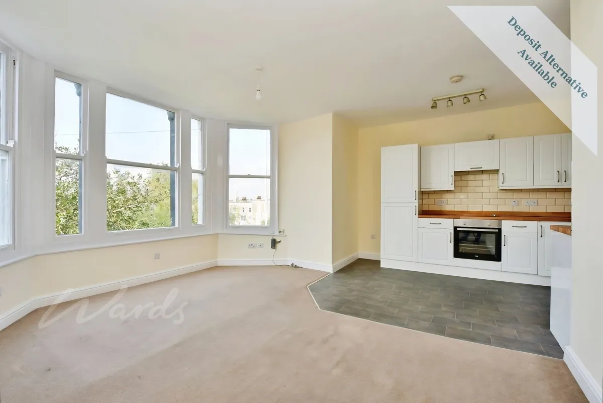 2 bed flat to rent, Victoria Road, Ramsgate, CT11