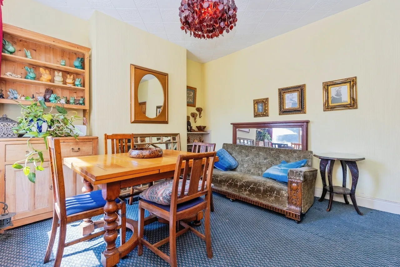 Skaife Road, Sale, Greater Manchester, M33, photo 6