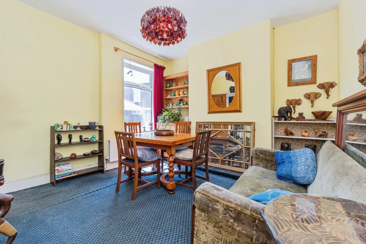 Skaife Road, Sale, Greater Manchester, M33, photo 5