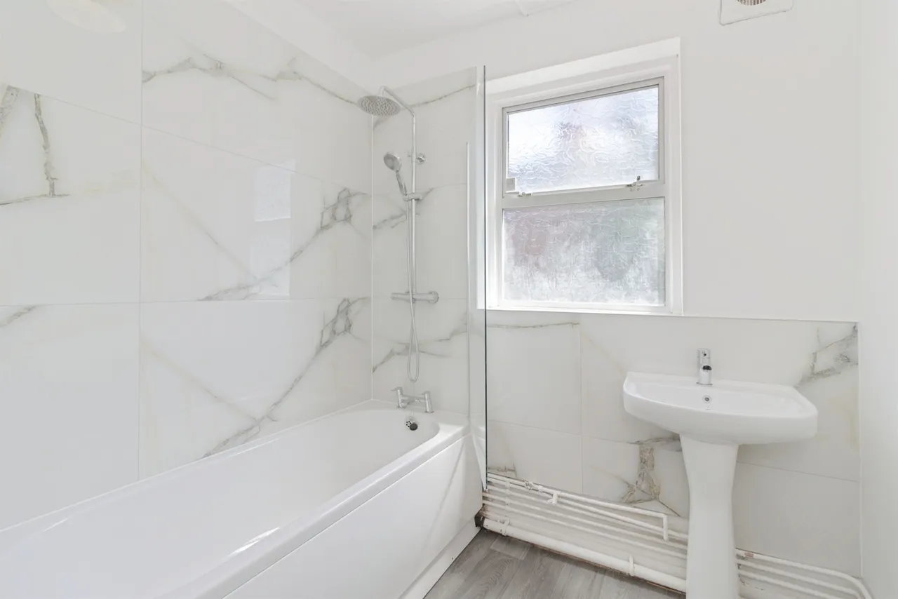 Westleigh Road, Leicester, photo 5