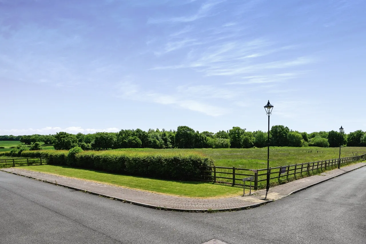 Stansfield Drive, Grappenhall, Warrington, Cheshire, WA4, photo 6