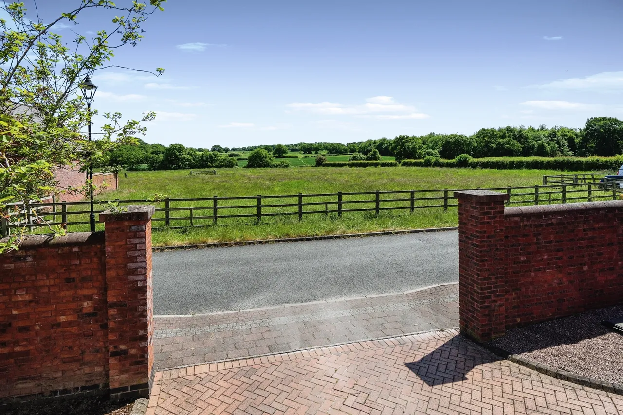 Stansfield Drive, Grappenhall, Warrington, Cheshire, WA4, photo 8
