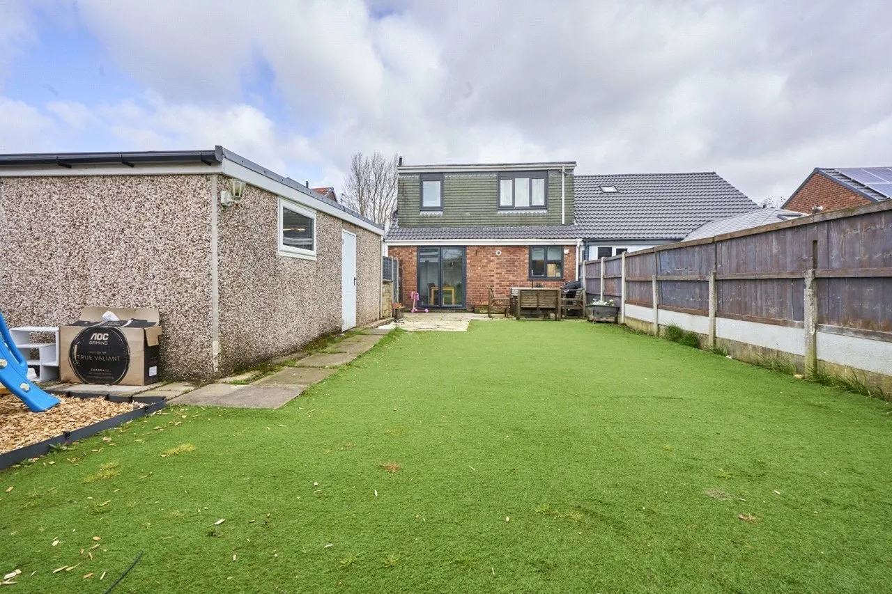 Ruabon Crescent, Hindley Green, Wigan, Greater Manchester, WN2, photo 21