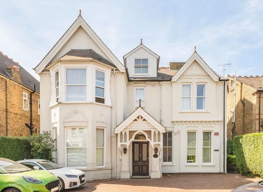 2 bed flat for sale — Madeley Road, Ealing, W5