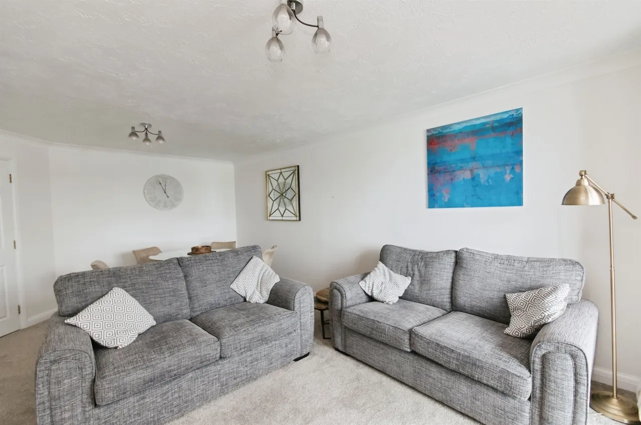 Bermuda Place, Eastbourne, photo 6