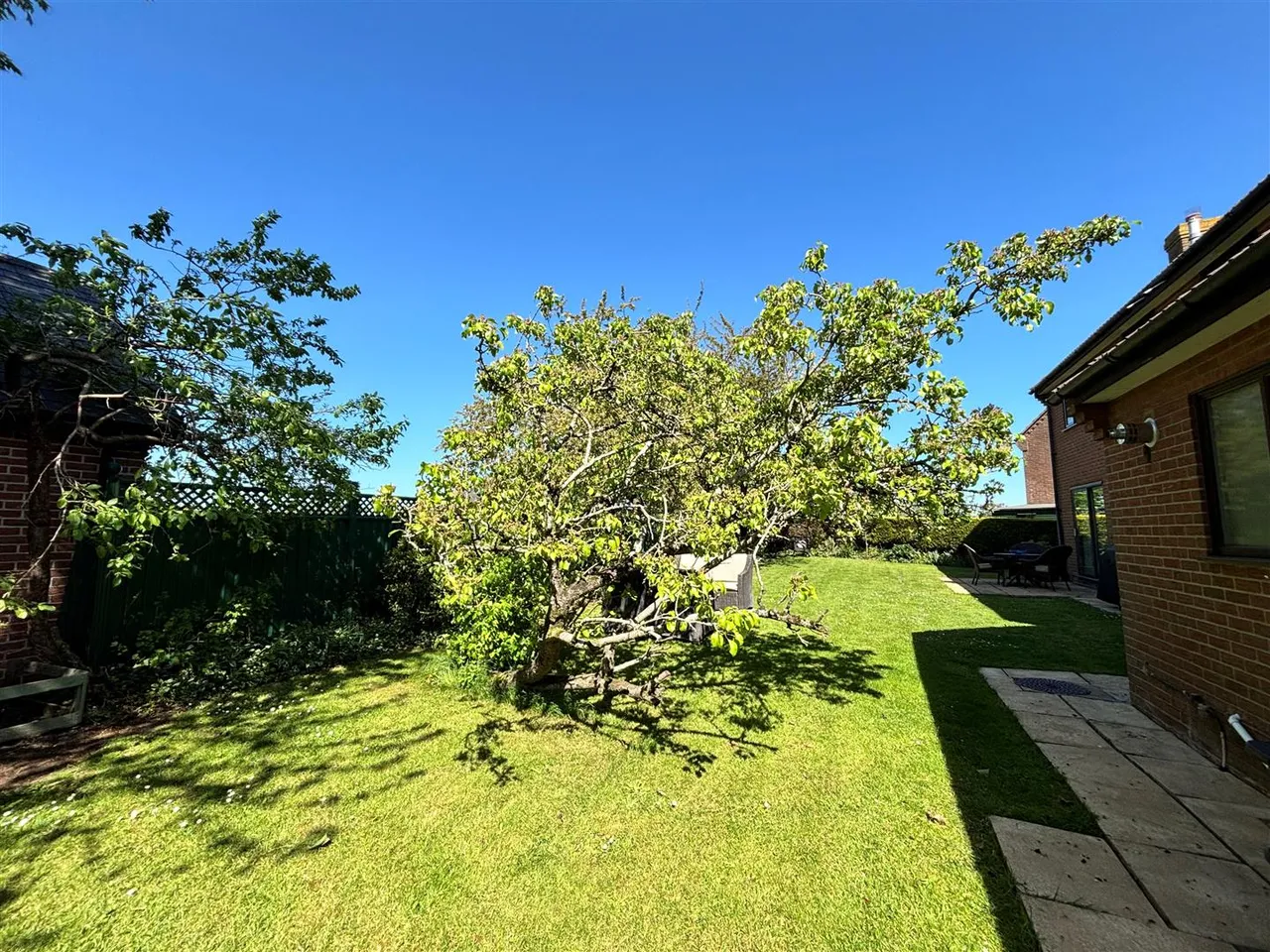 Northfields, Bulkington, SN10, photo 20