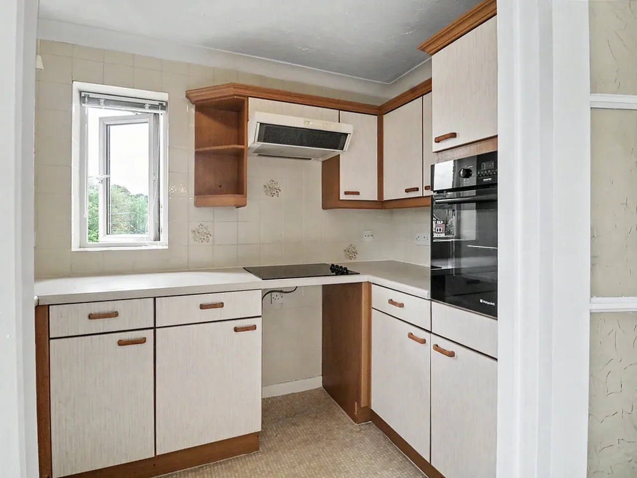 London Road, Northwich, photo 7