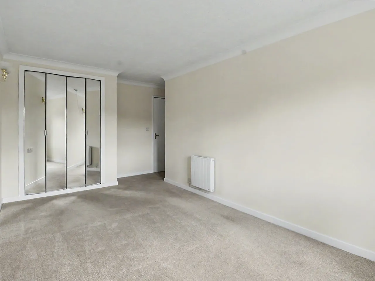 London Road, Northwich, photo 13