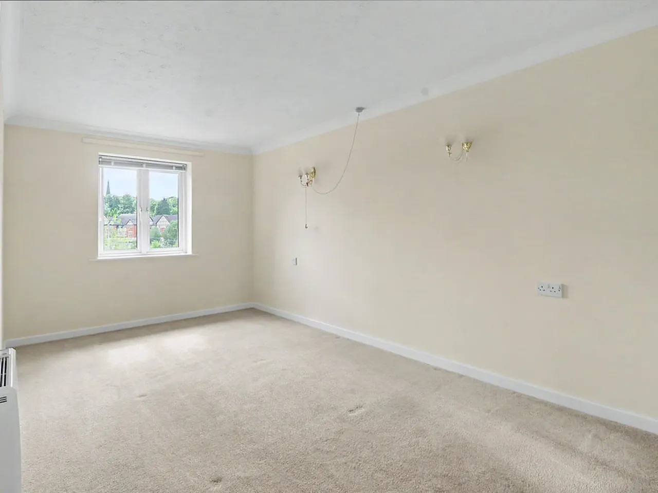 London Road, Northwich, photo 12