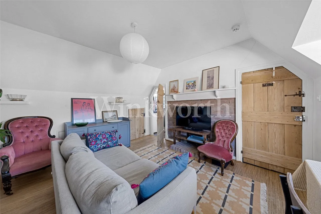 Heath Close, London, NW11, photo 6