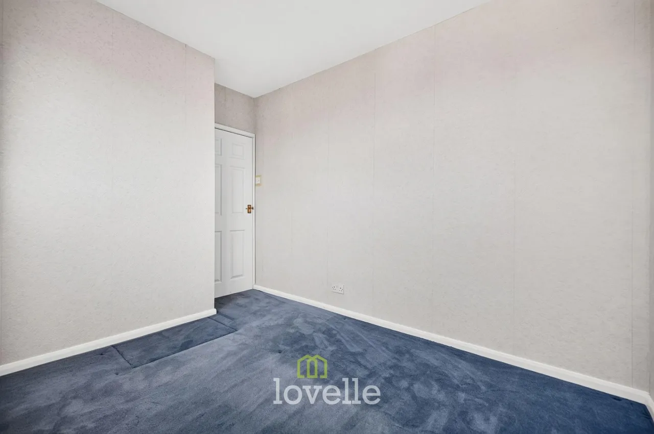 Ancaster Avenue, Grimsby, DN33, photo 13