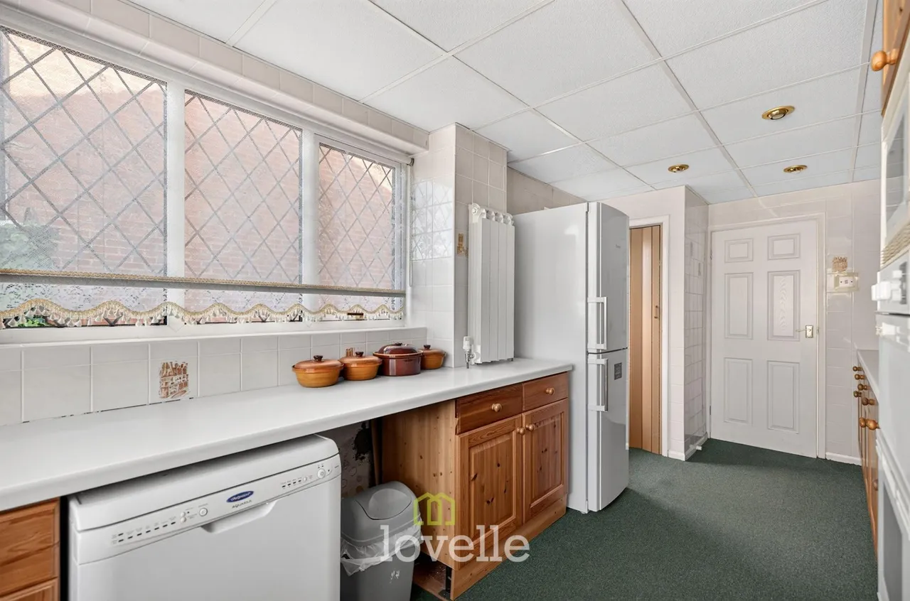 Ancaster Avenue, Grimsby, DN33, photo 9