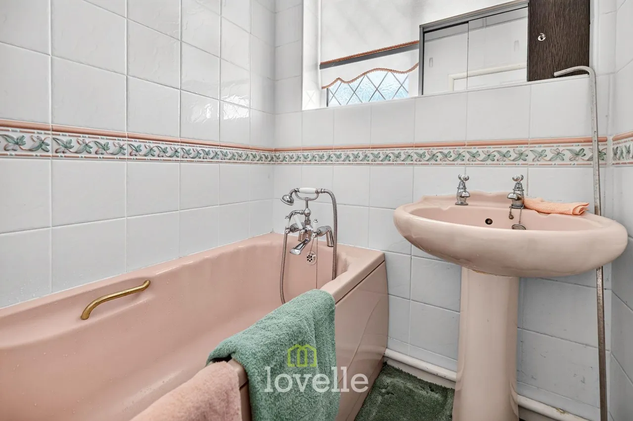Ancaster Avenue, Grimsby, DN33, photo 16