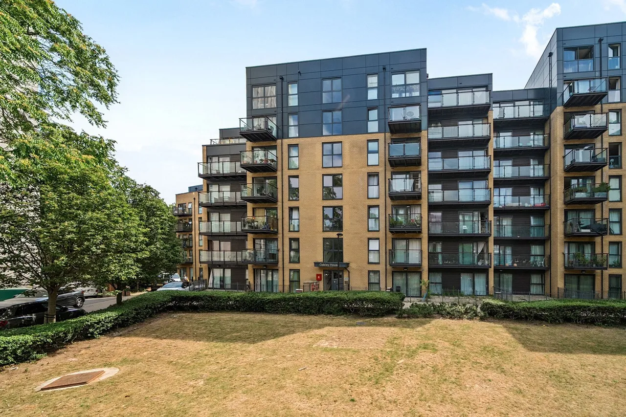 1 bed flat for sale — Hotspur Street, SE11