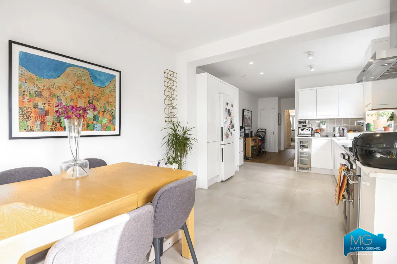 Park Hall Road, East Finchley, N2, photo 14