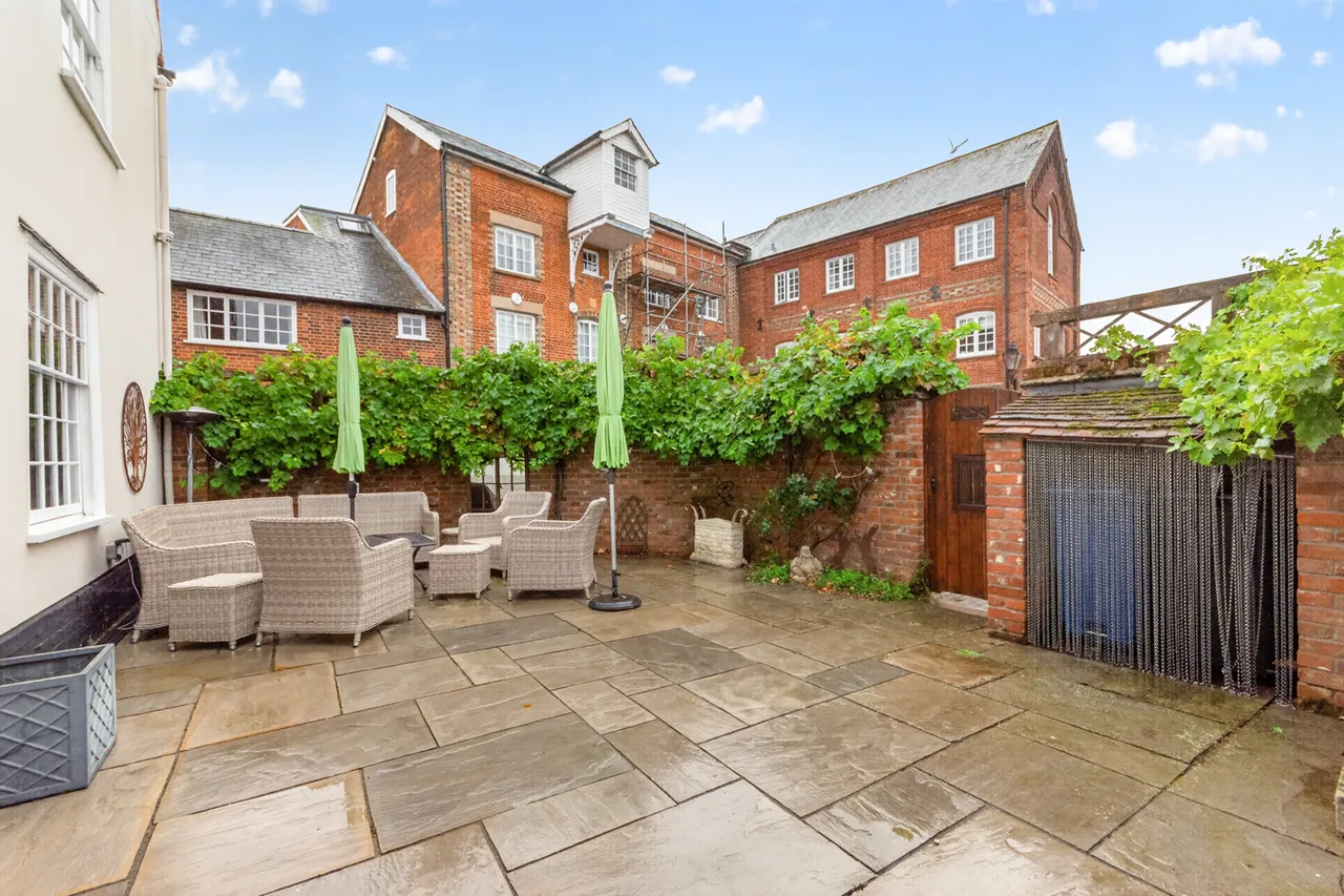 Prentice Street, Lavenham, CO10, photo 8