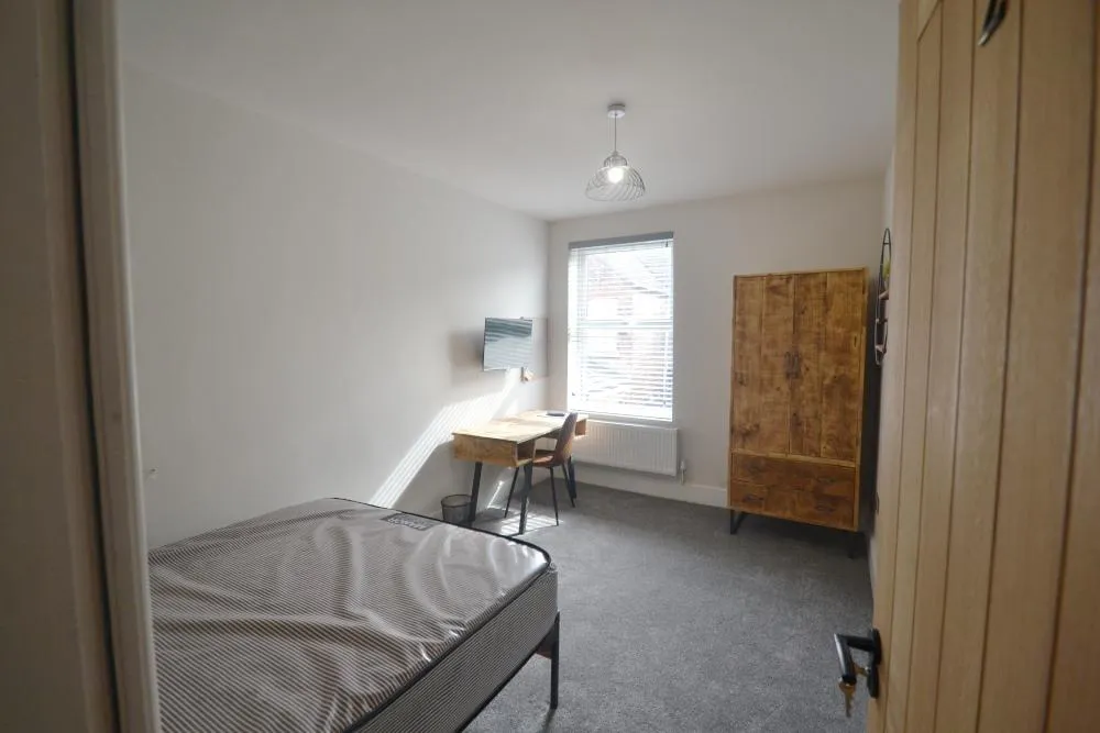 Rusholme Place, Rusholme, M14, photo 13