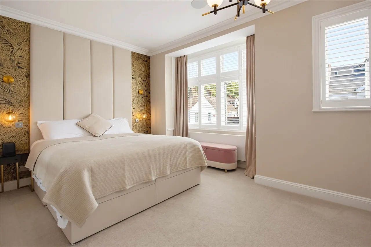 Alfriston Road, London, SW11, photo 3