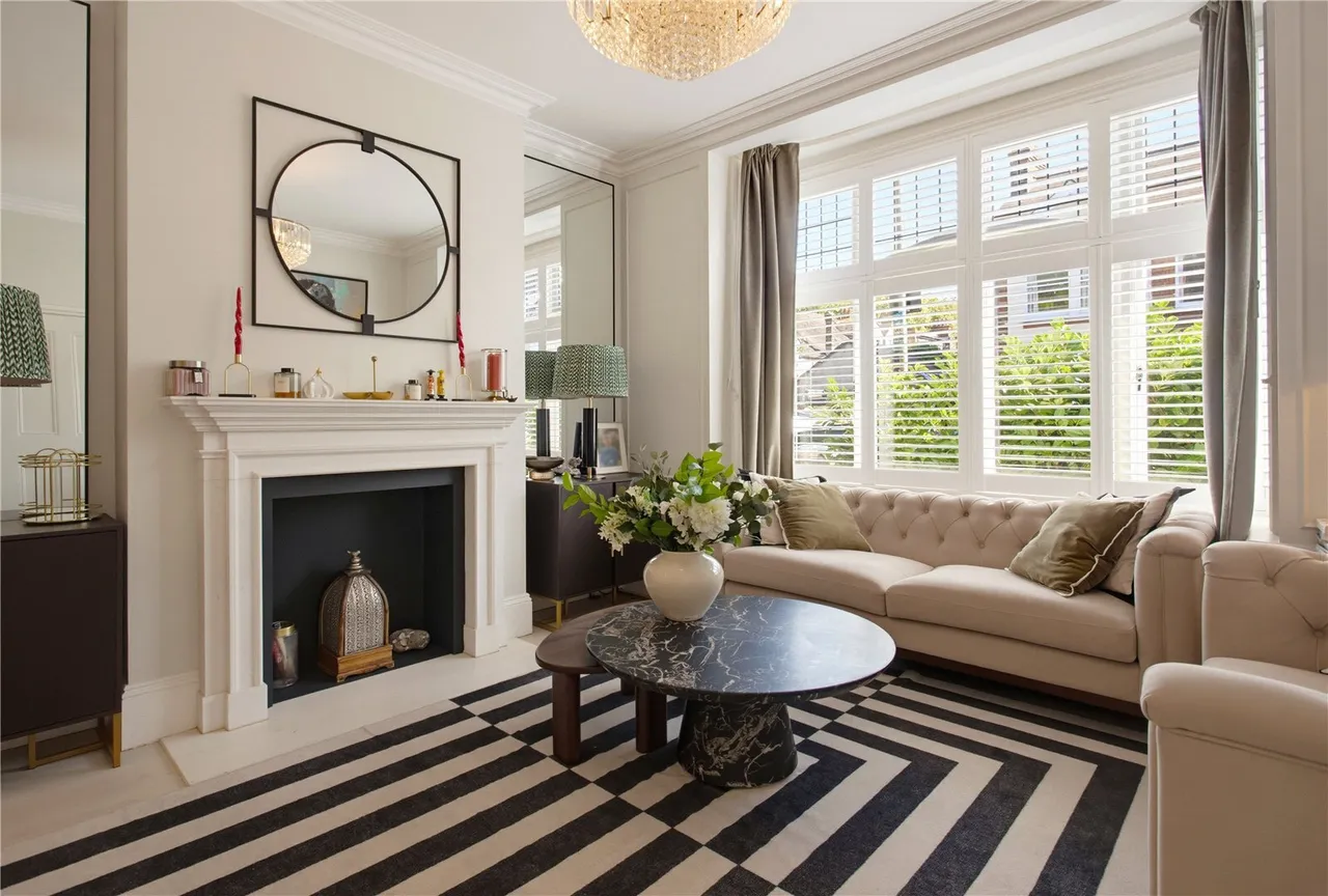 Alfriston Road, London, SW11, photo 2