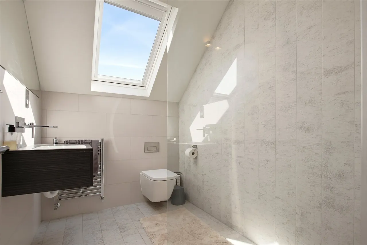 Alfriston Road, London, SW11, photo 10