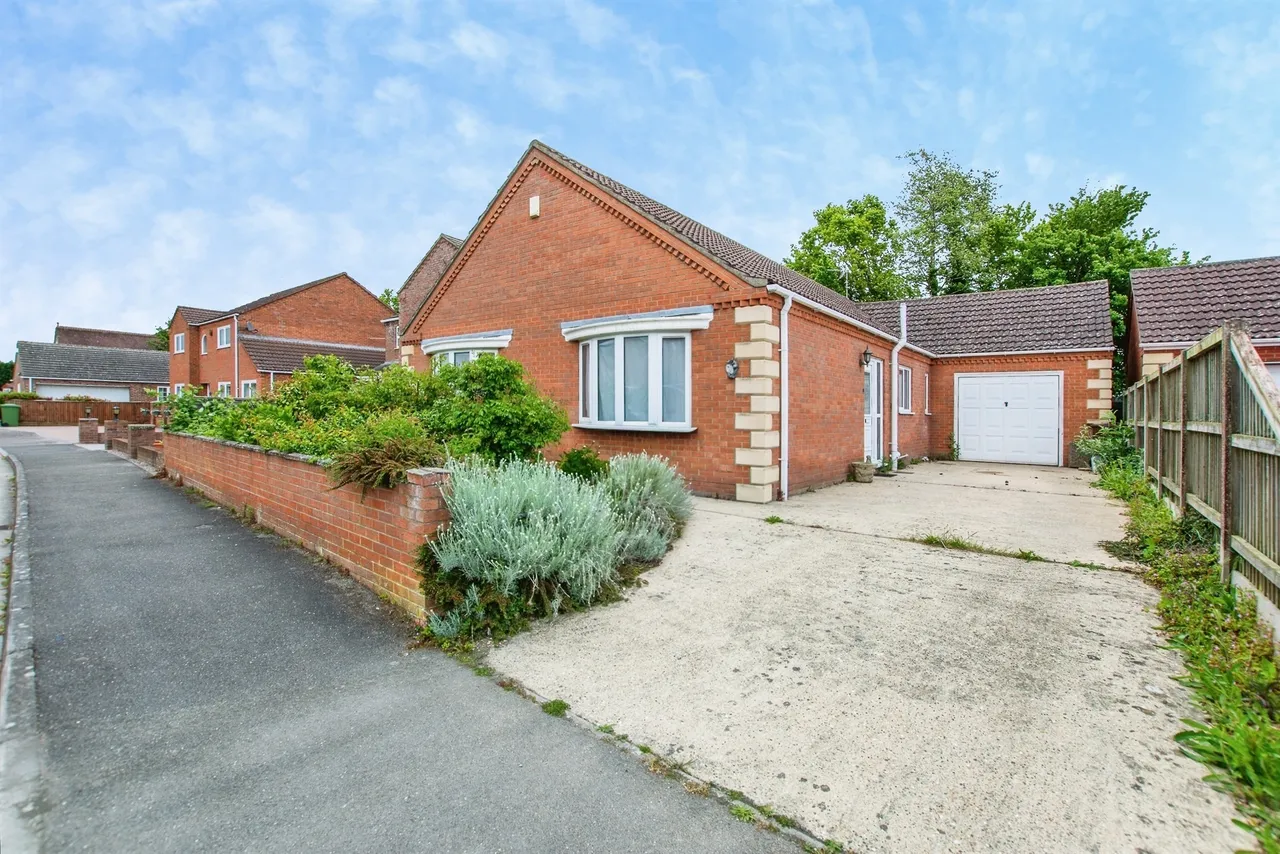 3 bed house for sale, Hansard Way, Kirton, PE20