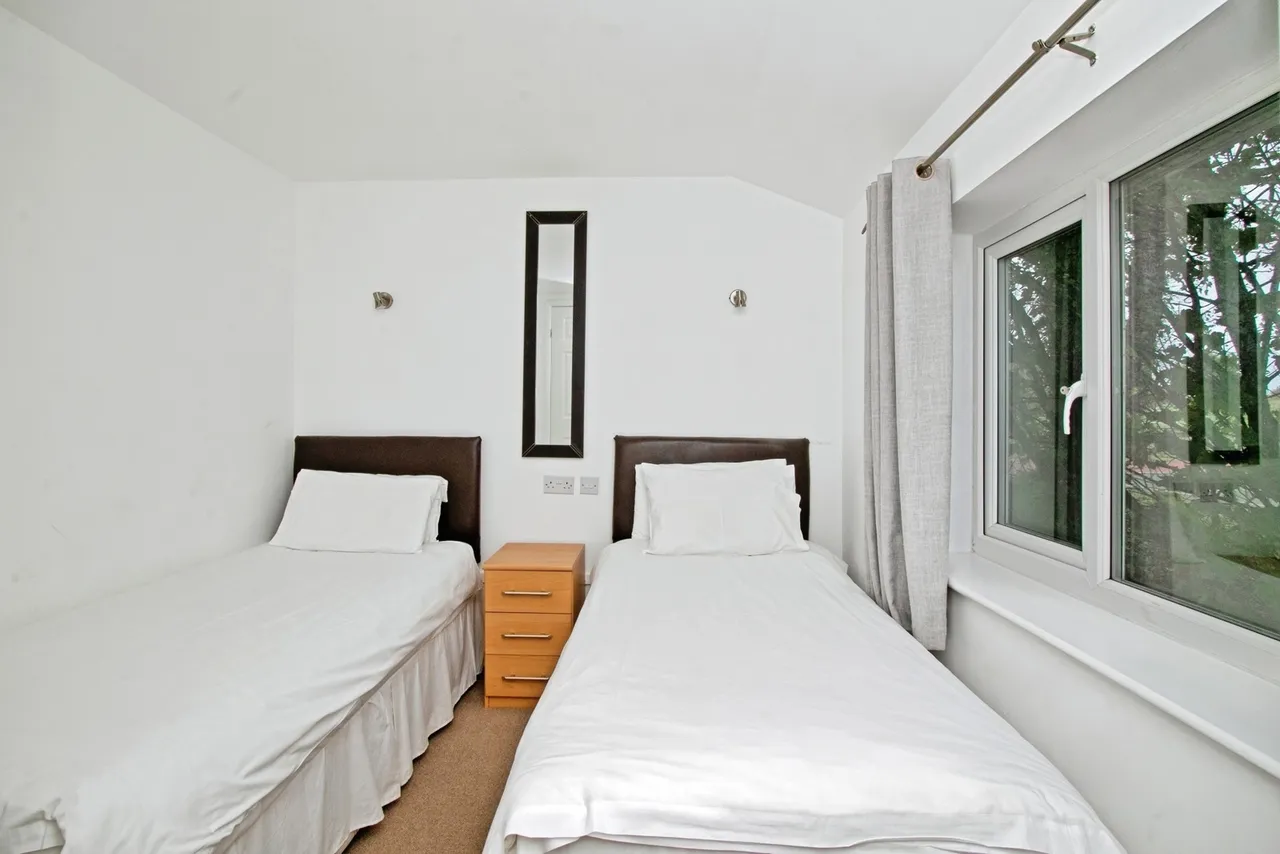 Manor Villas, Atlantic Reach, TR8, photo 16