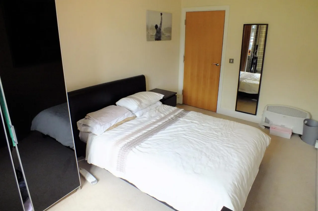 Sandmoor Avenue, Leeds, LS17, photo 11