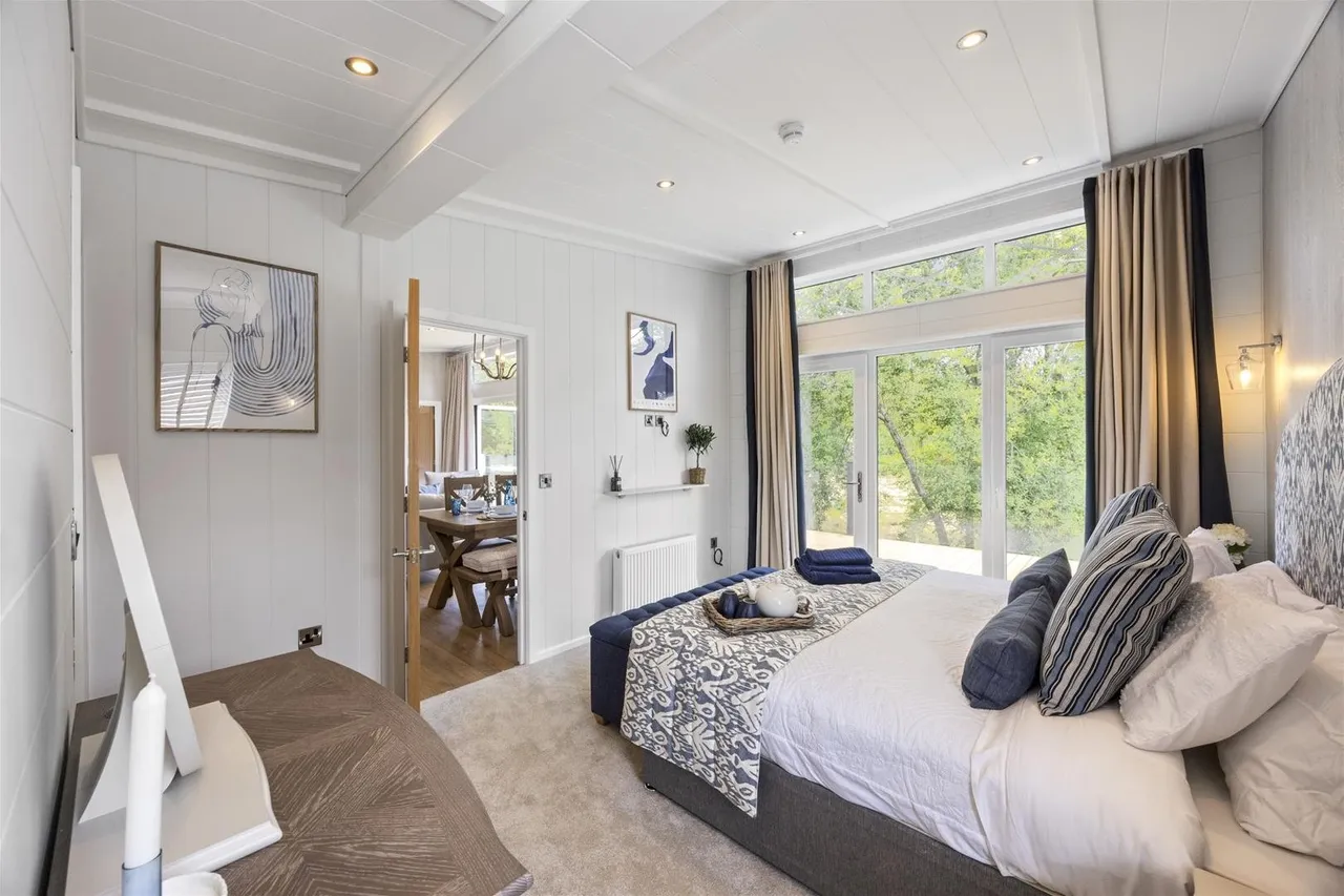 Bluebell Park, Sumners Ponds, Barns Green, Horsham, photo 15