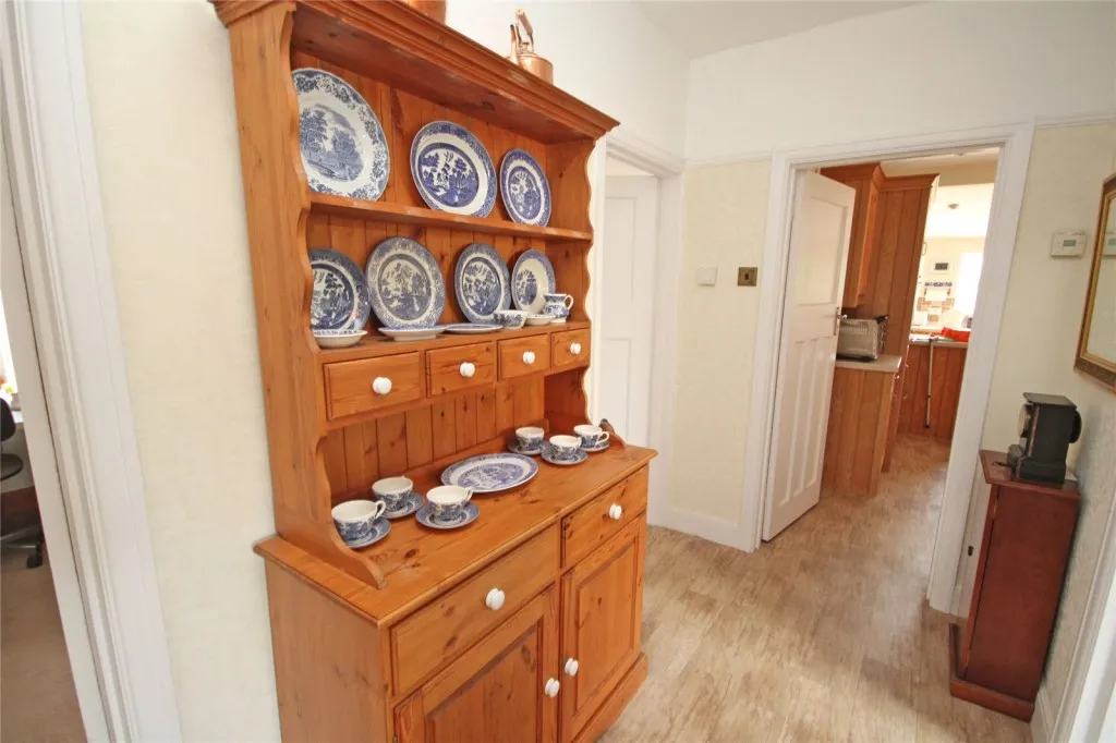 New Milton, Hampshire, photo 7
